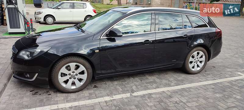 Універсал Opel Insignia 2014 в Кривому Розі