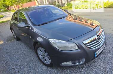 Ліфтбек Opel Insignia 2012 в Житомирі