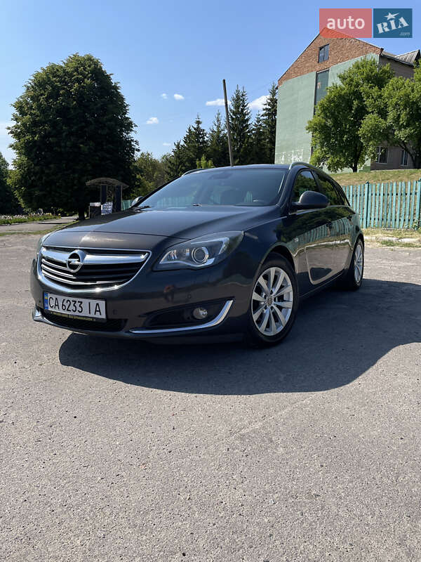 Універсал Opel Insignia 2015 в Лисянці