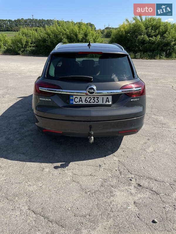 Універсал Opel Insignia 2015 в Лисянці