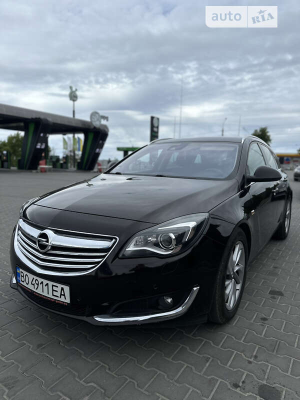 Универсал Opel Insignia 2015 в Тернополе