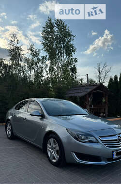 Седан Opel Insignia 2014 в Киеве