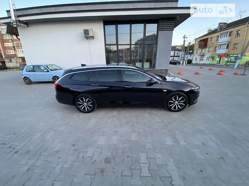 Універсал Opel Insignia 2017 в Теребовлі