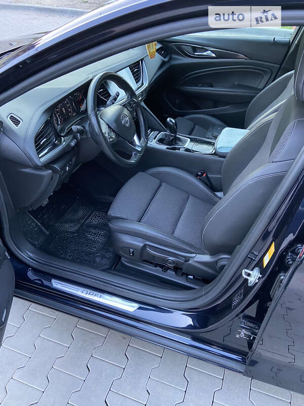 Універсал Opel Insignia 2017 в Теребовлі