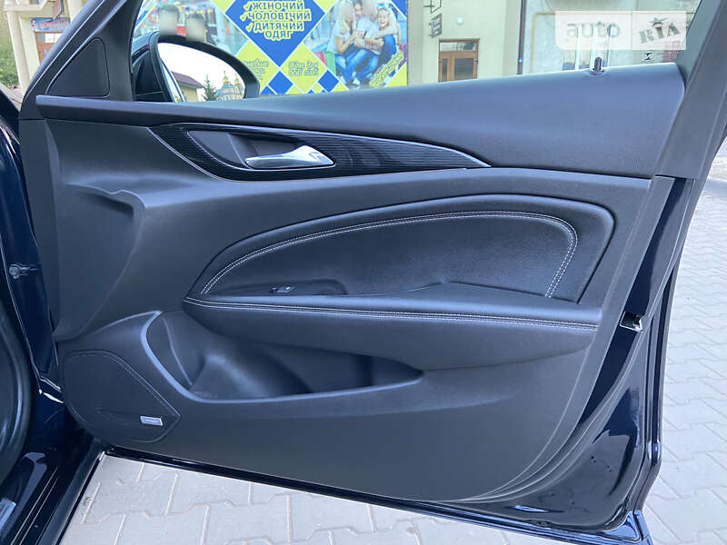 Універсал Opel Insignia 2017 в Теребовлі