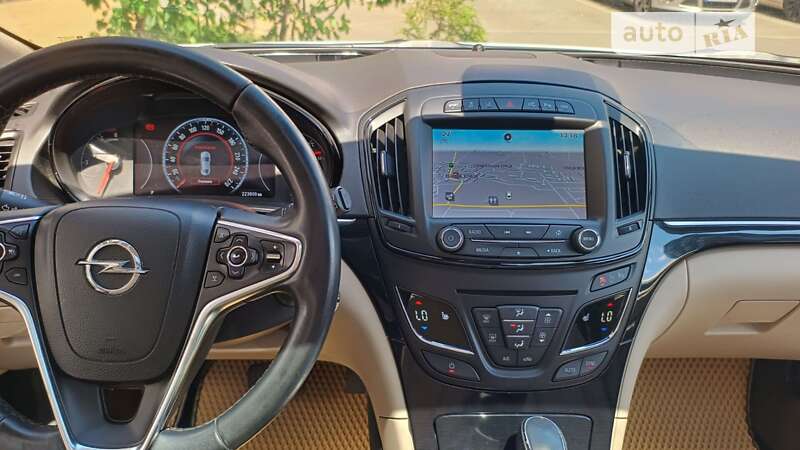 Универсал Opel Insignia 2013 в Киеве