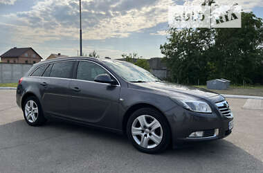 Универсал Opel Insignia 2010 в Костополе