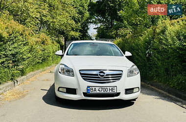 Лифтбек Opel Insignia 2010 в 