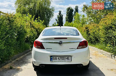 Лифтбек Opel Insignia 2010 в 