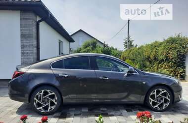 Седан Opel Insignia 2014 в Киеве