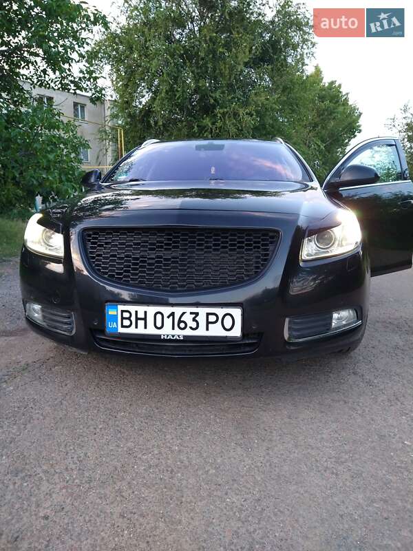 Универсал Opel Insignia 2013 в Ивановке