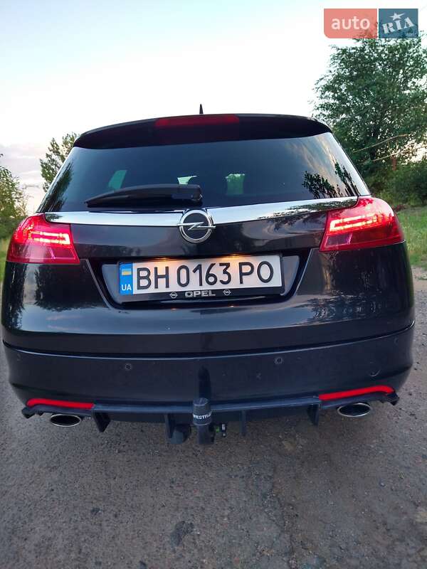 Универсал Opel Insignia 2013 в Ивановке