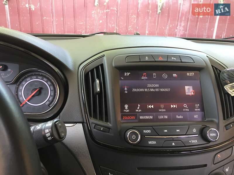 Універсал Opel Insignia 2016 в Золочеві