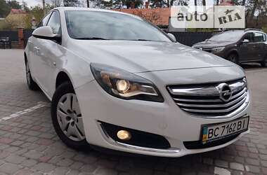 Седан Opel Insignia 2014 в Львове