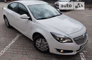 Седан Opel Insignia 2014 в Львове