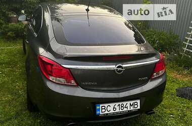 Ліфтбек Opel Insignia 2010 в Львові