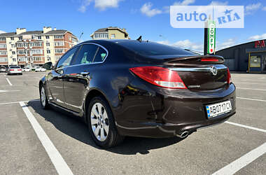 Лифтбек Opel Insignia 2011 в Киеве