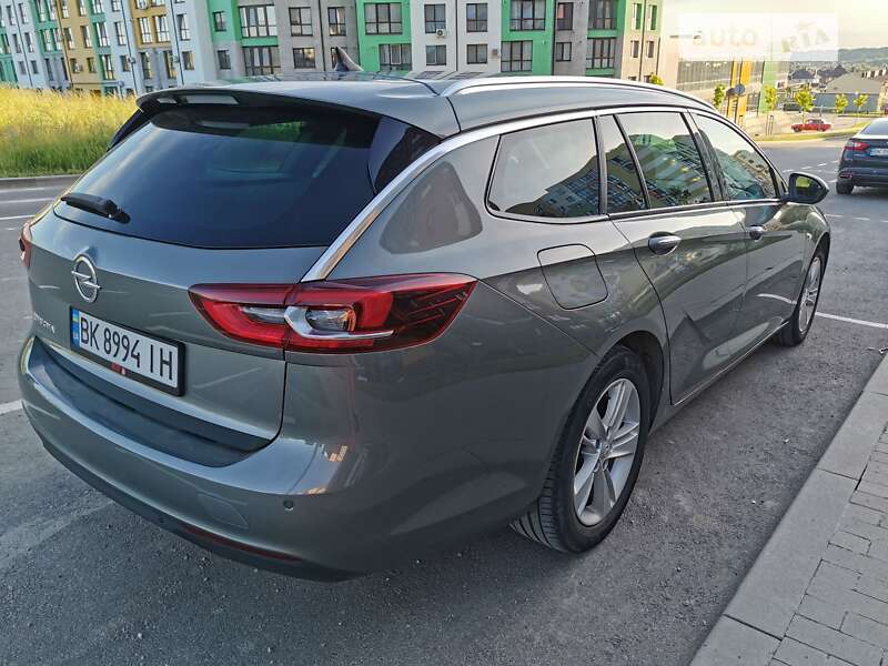 Универсал Opel Insignia 2018 в Ровно