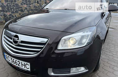 Седан Opel Insignia 2012 в Белой Церкви