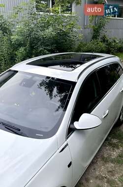 Універсал Opel Insignia 2011 в 