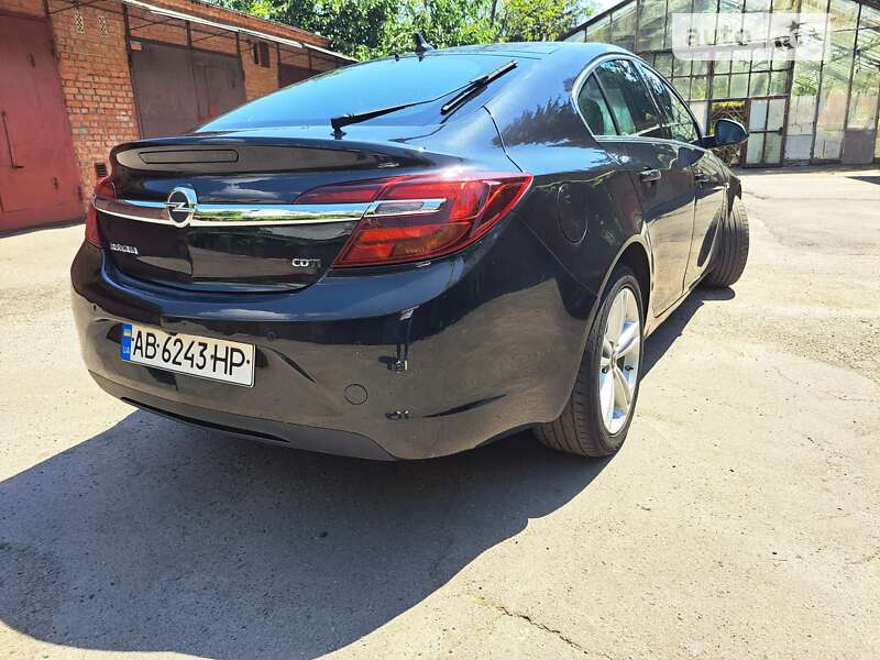 Седан Opel Insignia 2015 в Вінниці