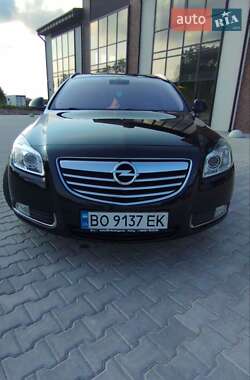 Универсал Opel Insignia 2013 в Тернополе