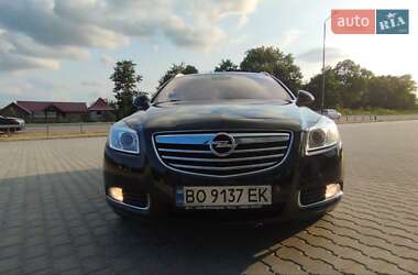 Универсал Opel Insignia 2013 в Тернополе
