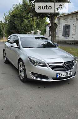 Універсал Opel Insignia 2015 в Черкасах