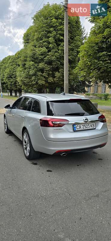 Универсал Opel Insignia 2015 в Черкассах