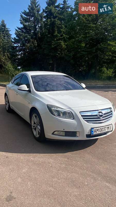 Седан Opel Insignia 2011 в Житомирі фото 2 Седан Opel Insignia 2011 в Житомирі