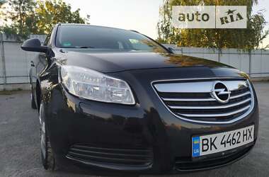 Универсал Opel Insignia 2012 в Дубно