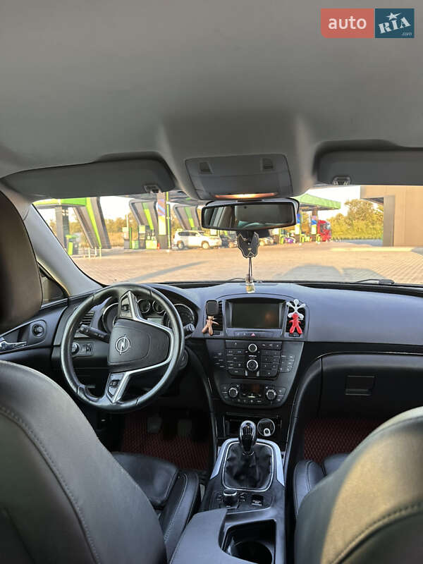 Универсал Opel Insignia 2009 в Стрые