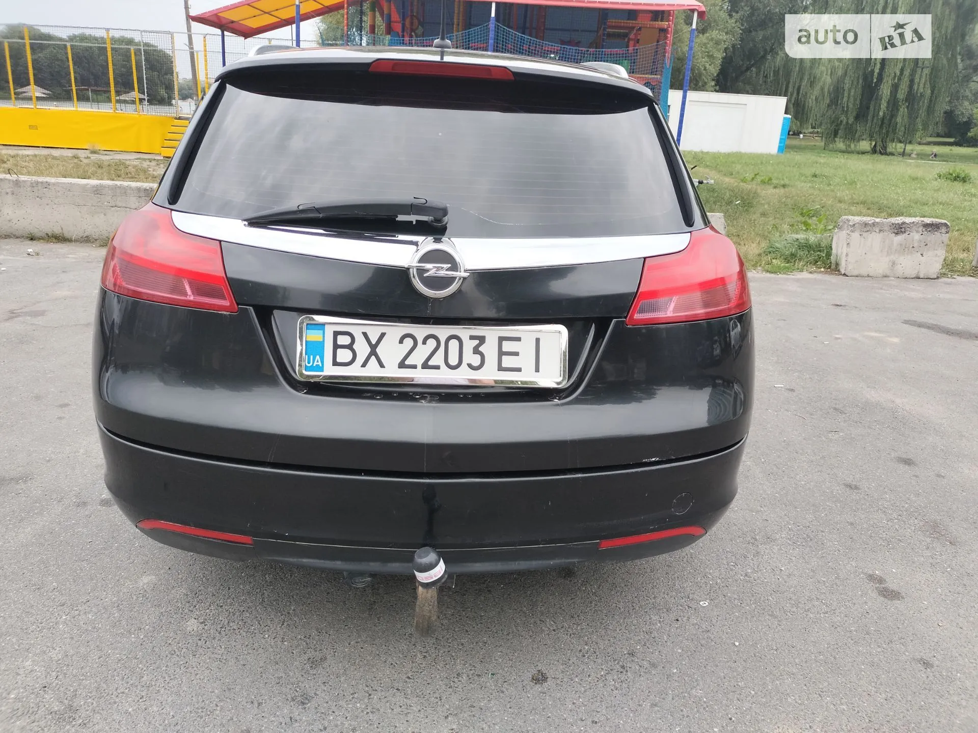 2010 Opel Insignia - мініатюра 12