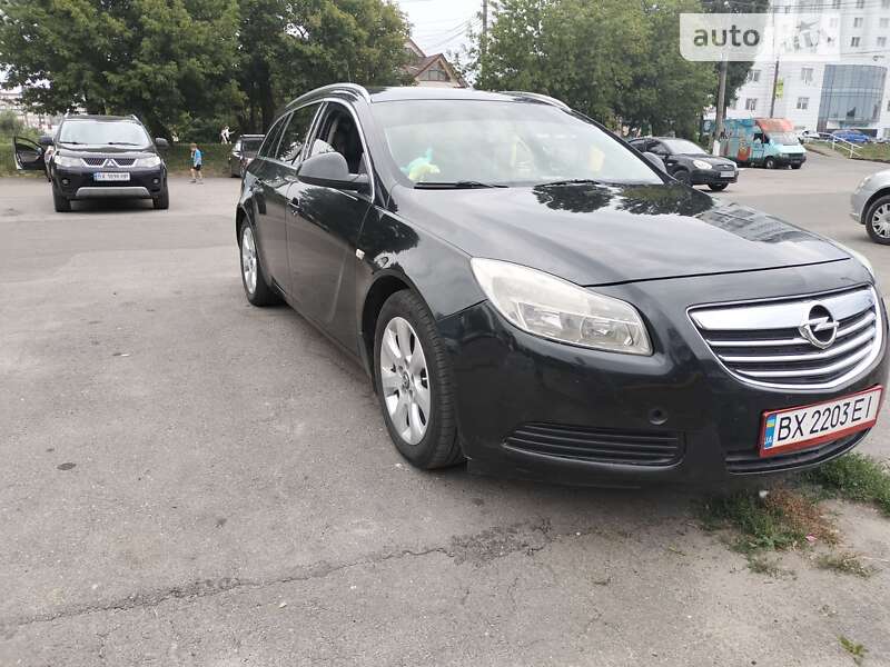Універсал Opel Insignia 2010 в Хмельницькому