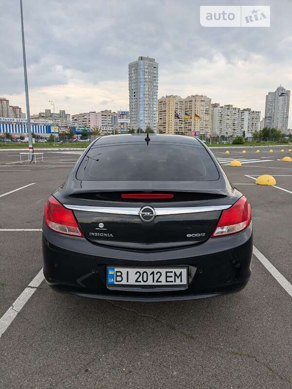 Ліфтбек Opel Insignia 2012 в Кременчуці