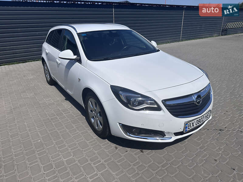 Універсал Opel Insignia 2016 в Хмельницькому