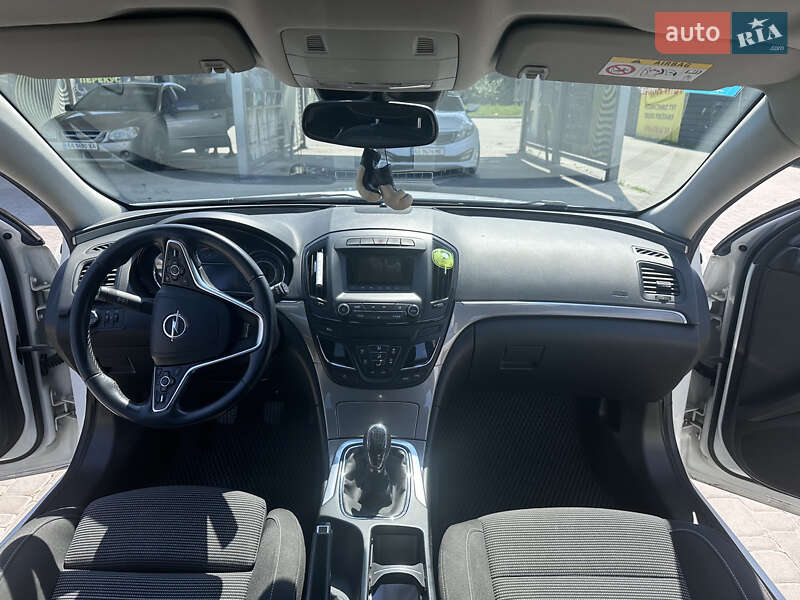 Універсал Opel Insignia 2016 в Хмельницькому
