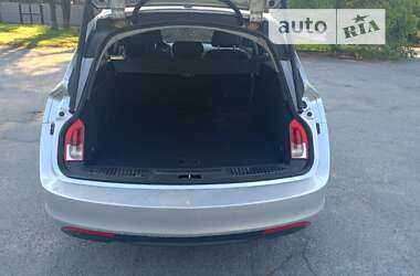 Універсал Opel Insignia 2010 в  фото 9 Універсал Opel Insignia 2010 в