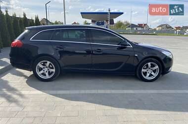 Універсал Opel Insignia 2011 в Кам'янець-Подільському