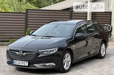 Універсал Opel Insignia 2017 в Кременці