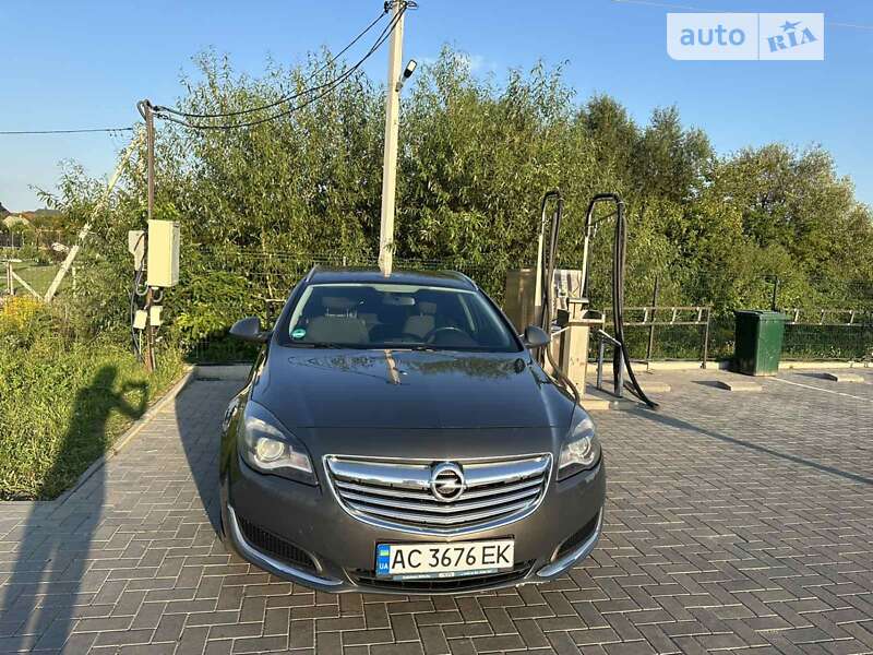 Універсал Opel Insignia 2013 в Луцьку