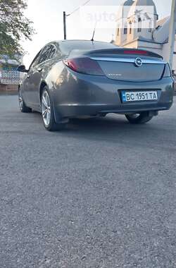 Седан Opel Insignia 2009 в Львові