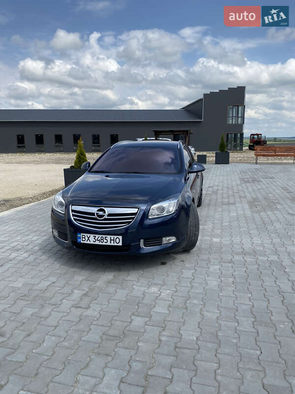 Универсал Opel Insignia 2010 в Тернополе