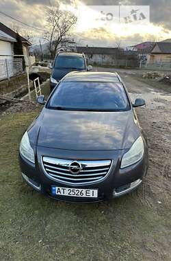 Універсал Opel Insignia 2010 в Івано-Франківську