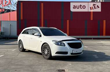 Універсал Opel Insignia 2011 в Києві