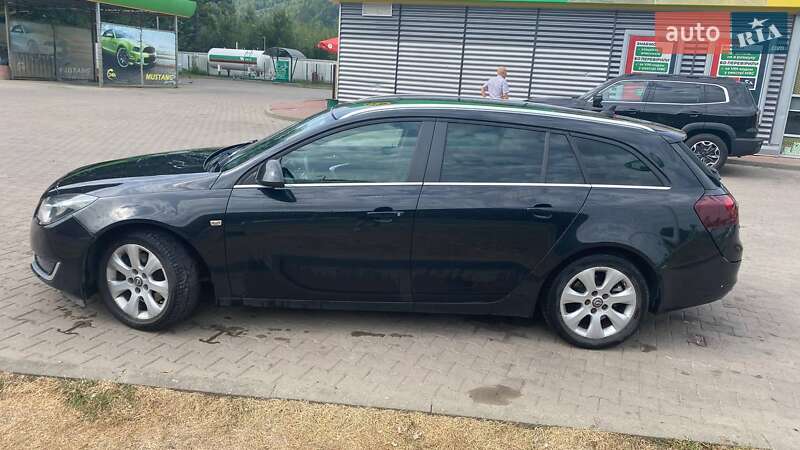 Універсал Opel Insignia 2013 в Яремчі