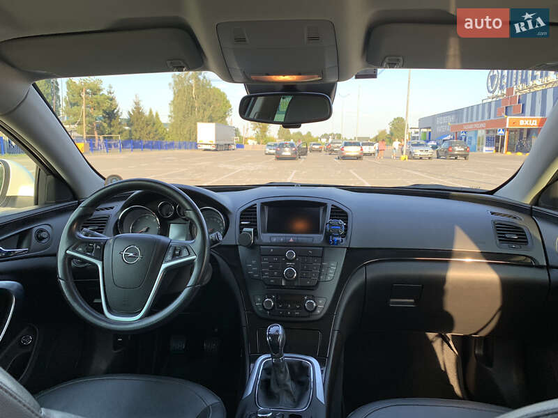 Универсал Opel Insignia 2011 в Ковеле