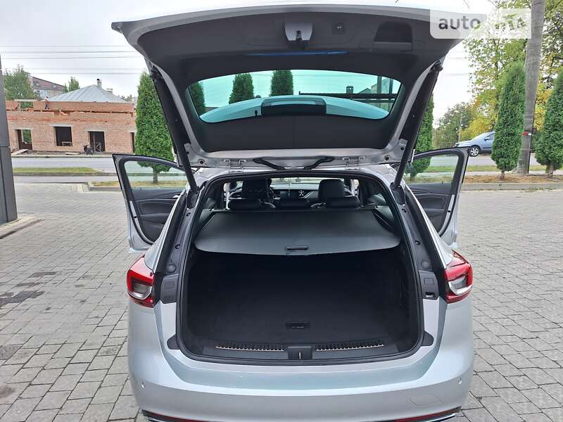 Універсал Opel Insignia 2020 в Івано-Франківську