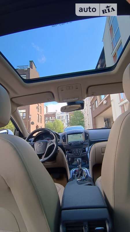 Универсал Opel Insignia 2013 в Киеве