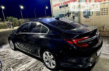 Седан Opel Insignia 2015 в Запорожье